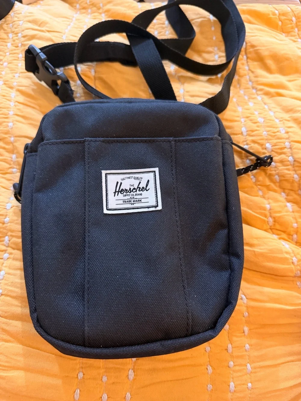 Herschel Cruz Crossbody Messenger Bag Black | Never Used | Unisex